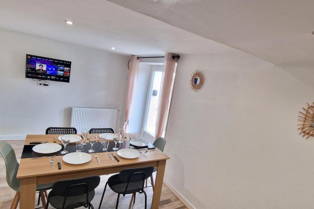 Maison Aurillac - 2 Chambres - Parking Gratuit Exterior foto